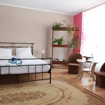 Gosciniec Mazurski אורחן Jedwabno